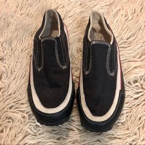 NEW - MEDIUM Design - Canvas + Leather Sneakers